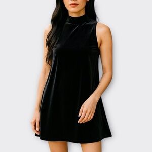ONE LOVE CLOTHING Little Black Velvet Dress Mock Neck Sleeveless Swing Trapeze M